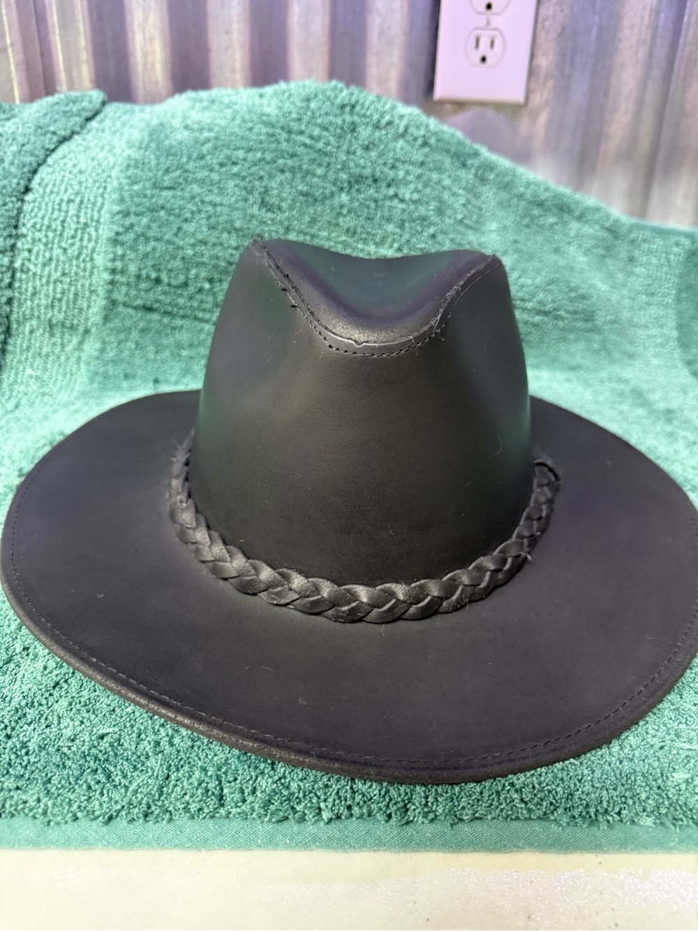 Wilsons Leather Black Braided Band Outback Hat